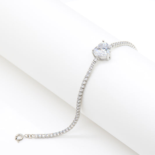 Romantic Heart-Shaped Clear Crystal Tennis Bracelet - Silver