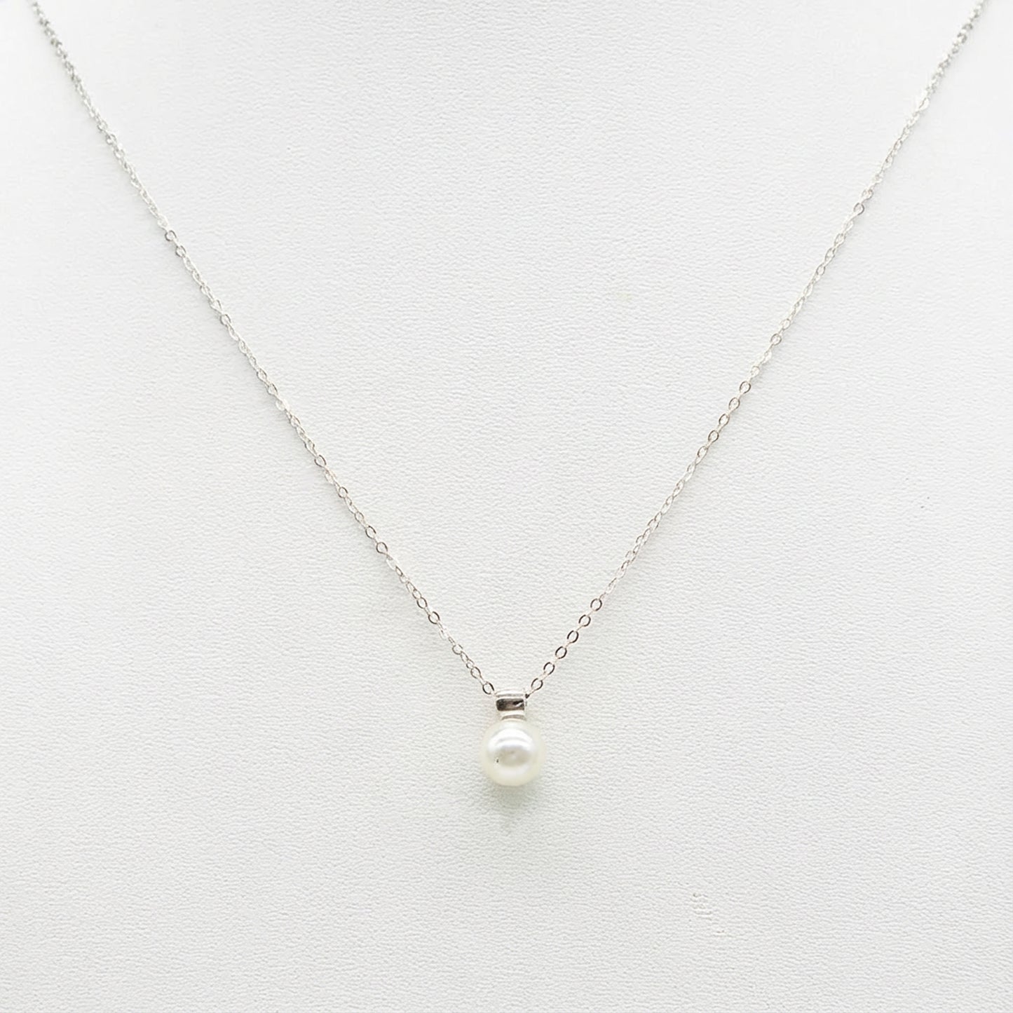 Sterling silver Pearl Solitaire Pendant necklace polished finish