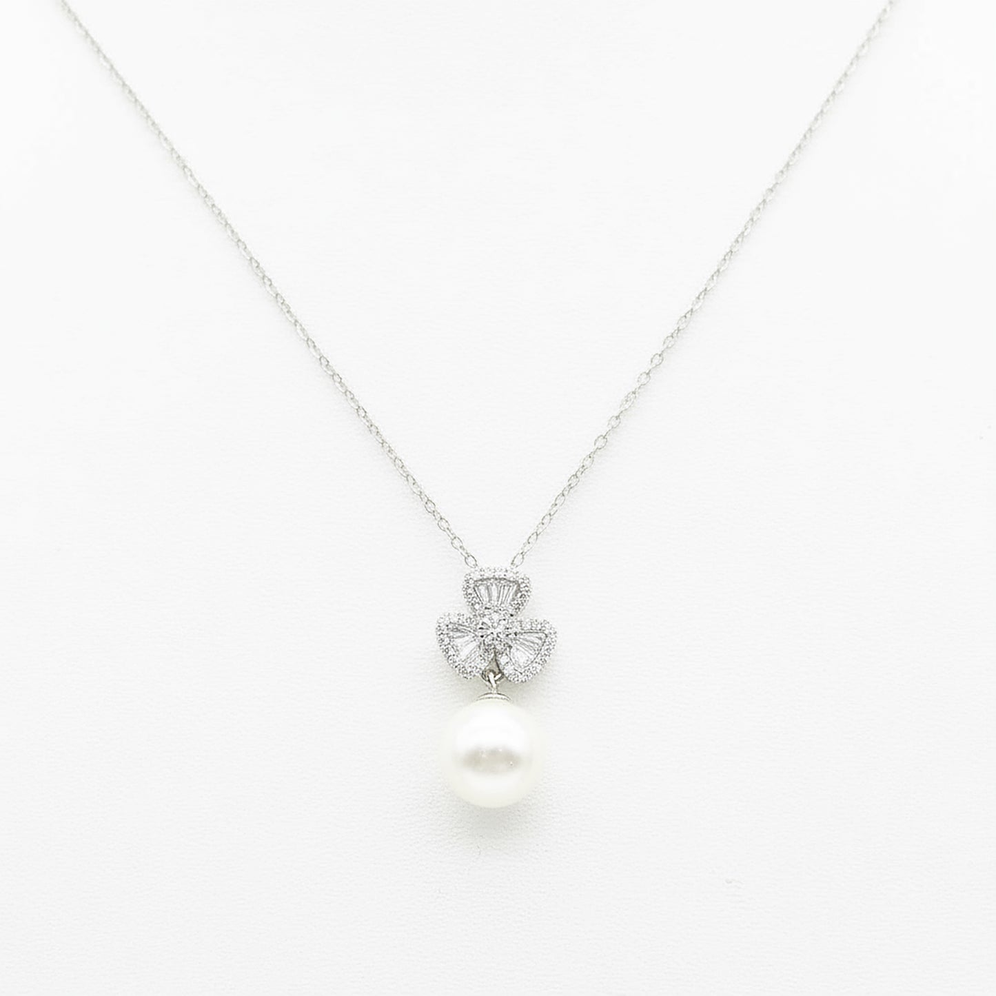 Sterling silver Crystal Clover Pendant Necklace with Pearl Drop necklace polished finish