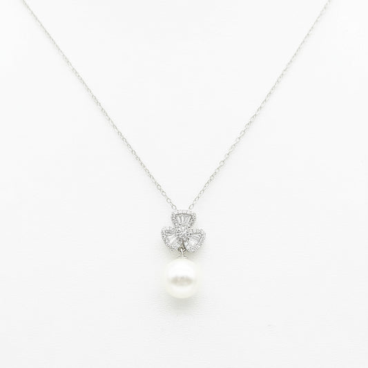 Elegant Crystal Clover Pendant Necklace with Pearl Drop - Silver