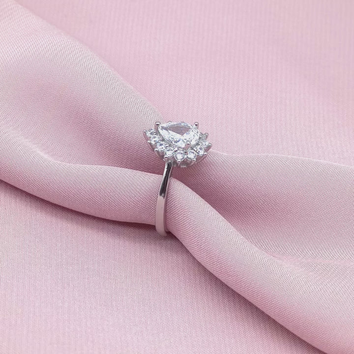 Heart Solitaire Starburst Cluster Halo Ring from TimelessWhims, view 3