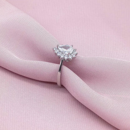 Heart Solitaire Starburst Cluster Halo Ring from TimelessWhims, view 3